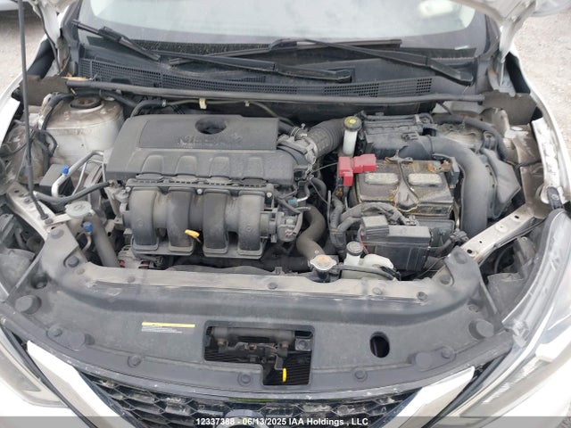 Nissan Sentra 2018 3N1AB7AP4JY330950 Image 10