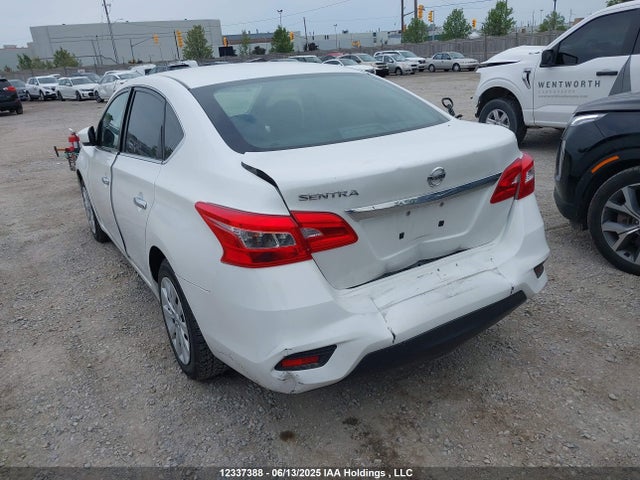 Nissan Sentra 2018 3N1AB7AP4JY330950 Image 15