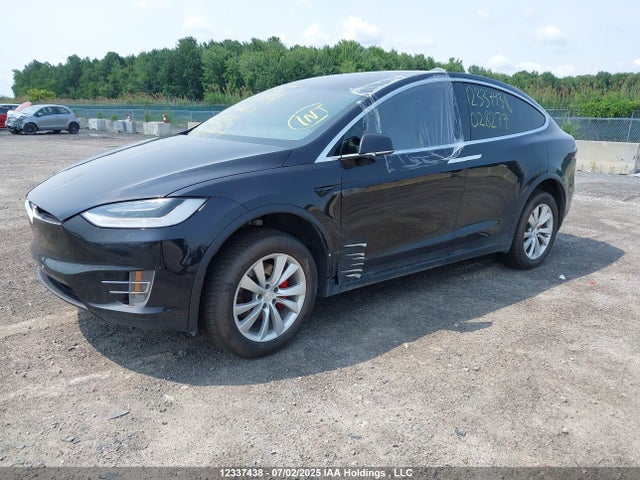 Tesla MODEL X 2016 5YJXCBE44GF028277 Image 2