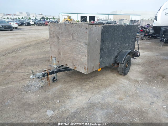 2000 Homemade Utility Trailer მანქანა იყიდება აუქციონზე, vin: NOVIN, აუქციონის ნომერი: 12337445