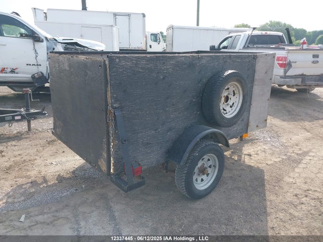 2000 Homemade Utility Trailer მანქანა იყიდება აუქციონზე, vin: NOVIN, აუქციონის ნომერი: 12337445