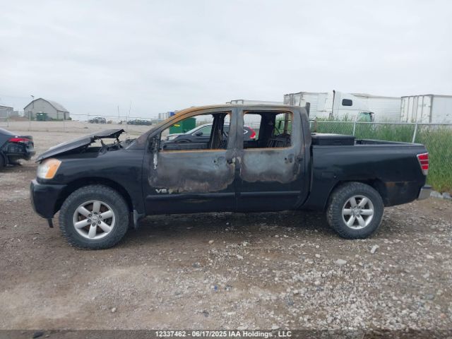 1N6AA0EC4EN510993 Nissan Titan