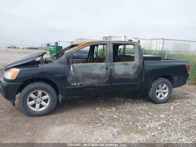 1N6AA0EC4EN510993 Nissan Titan