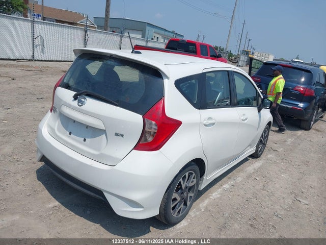 Nissan VERSA NOTE 2017 3N1CE2CP4HL374468 Image 4