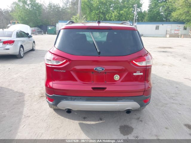 1FMCU0G98EUD75572 Ford 2014