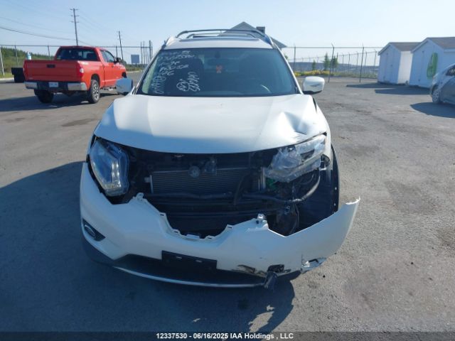 5N1AT2MT5FC903257 Nissan 2015