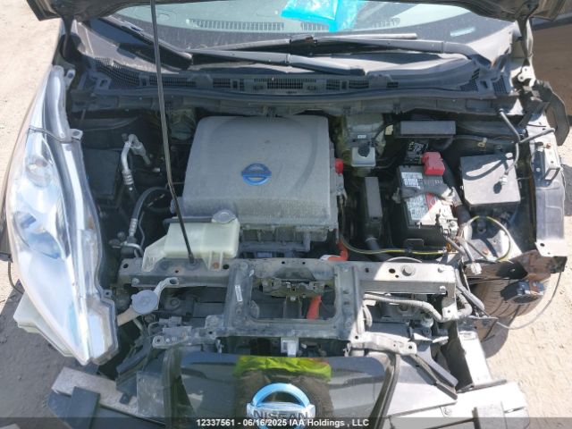 1N4AZ0CP0EC340425 Nissan Leaf