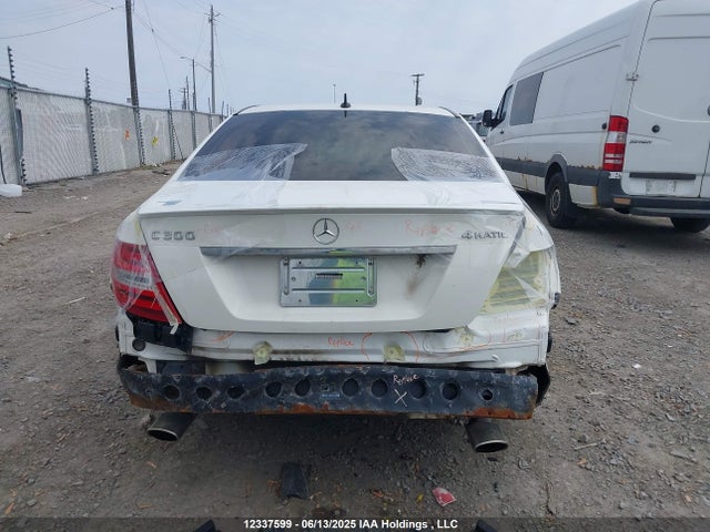 WDDGF8AB7EA891214 Mercedes-Benz C-Class