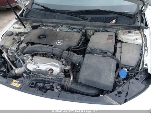 W1K5J4HB5PN397062 Mercedes-Benz m260