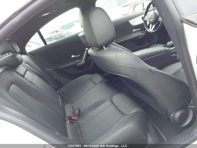 W1K5J4HB5PN397062 Mercedes-Benz m260