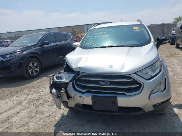 MAJ6P1UL5JC202743 Ford 2018