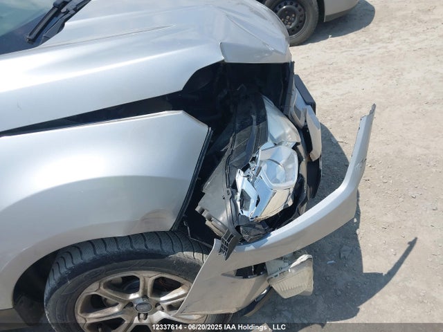 MAJ6P1UL5JC202743 Ford 2018