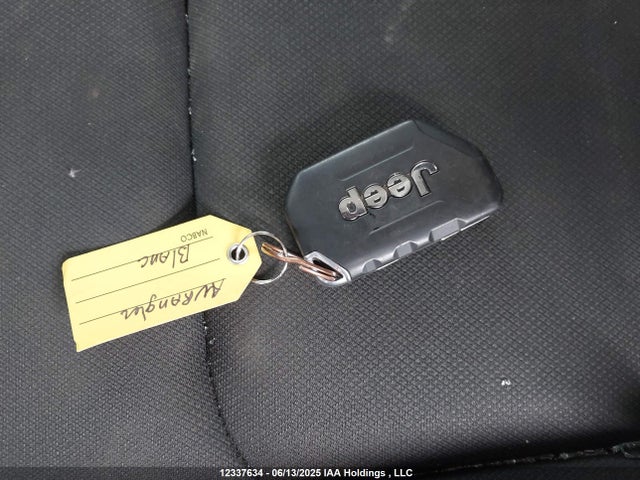 1C4HJXAG1MW557300 Jeep 2021