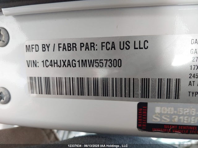 1C4HJXAG1MW557300 Jeep 2021
