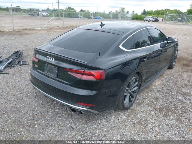 WAUC4CF51JA013256 Audi 2018