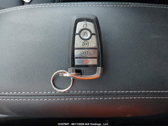 1FMCU9JA0SUA90206 Ford Escape Platinum