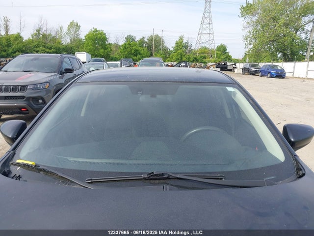 JM1GJ1U52F1218984 Mazda 2015