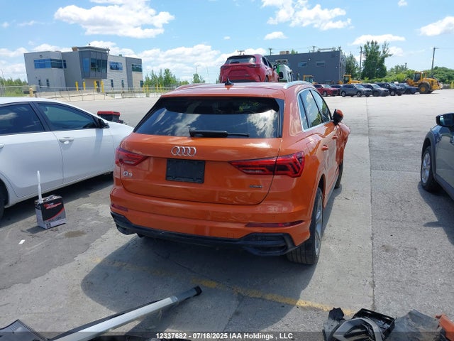 WA1FECF31K1068880 Audi 2019