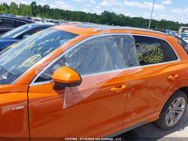 WA1FECF31K1068880 Audi 2019