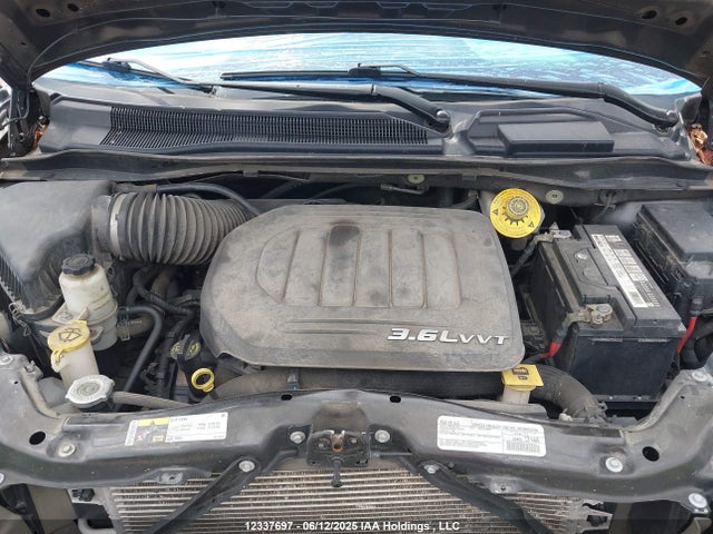 2C4RDGDG4JR165679 Dodge Grand Caravan