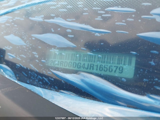 2C4RDGDG4JR165679 Dodge Grand Caravan