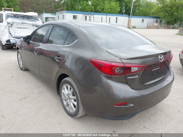3MZBM1V7XFM178445 Mazda pe