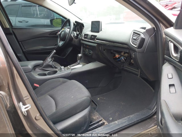 3MZBM1V7XFM178445 Mazda pe