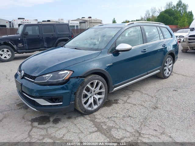 3VWH17AU4JM767971 Volkswagen GOLF ALLTRACK