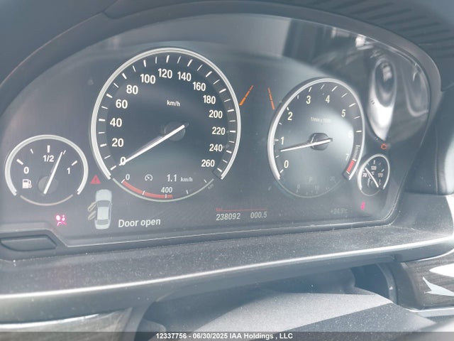 BMW 535i 2015 WBA5B3C54FD542421 Image 15