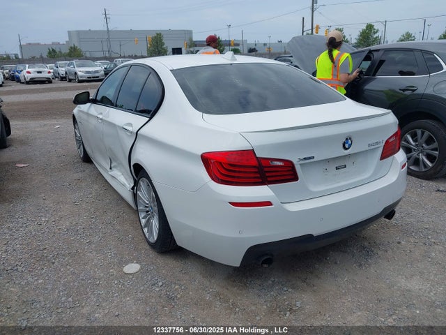 BMW 535i 2015 WBA5B3C54FD542421 Image 3