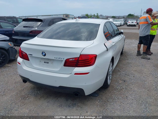 BMW 535i 2015 WBA5B3C54FD542421 Image 4
