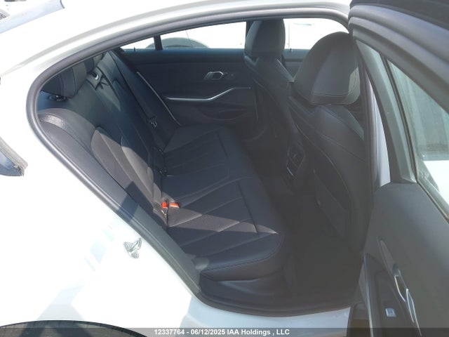 BMW 2023 2023 3MW89FF06P8D25963 Image 8