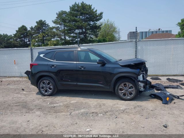 KNDEUCAA7R7621114 KIA SELTOS S