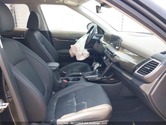 KNDEUCAA7R7621114 KIA SELTOS S