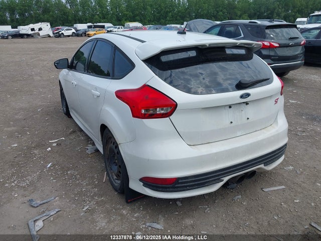 1FADP3L93FL320869 Ford Focus