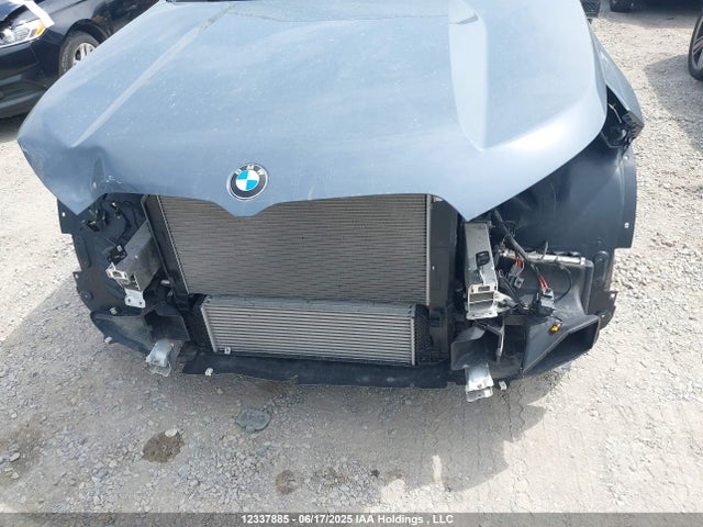 WBX73EF06R5Z46228 BMW X1