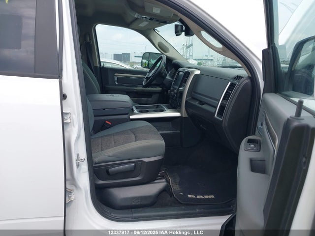 12337917 :رقم المزاد ، 1C6RR7LM8HS871787 vin ، 2017 Ram 1500 Slt مزاد بيع