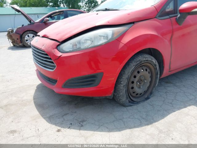 3FADP4EJ0FM124531 Ford FIESTA SE