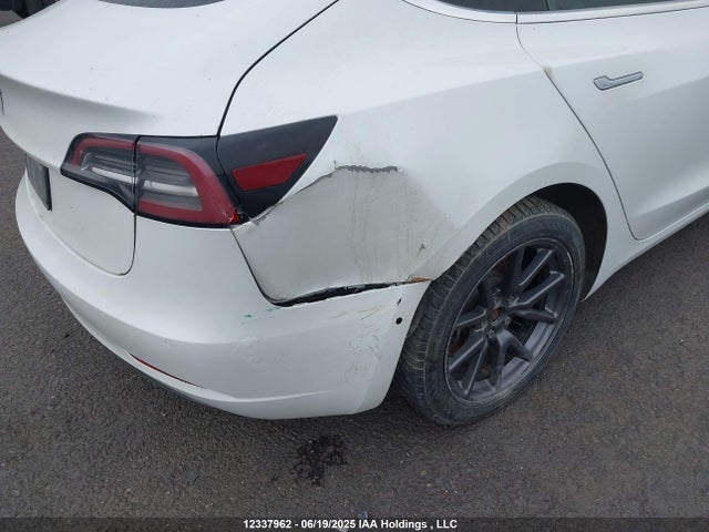 5YJ3E1EA0LF529346 Tesla Model 3 Standard Range Plus