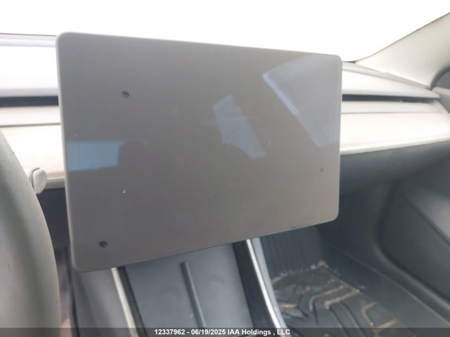 5YJ3E1EA0LF529346 Tesla Model 3 Standard Range Plus