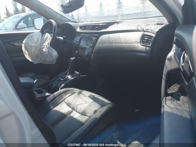 5N1AT2MV5KC760483 Nissan Rogue