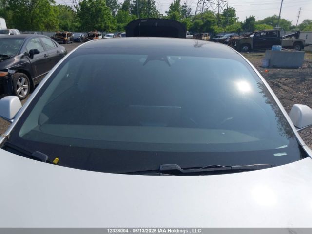 5YJ3E1EA3KF480352 Tesla MODEL 3