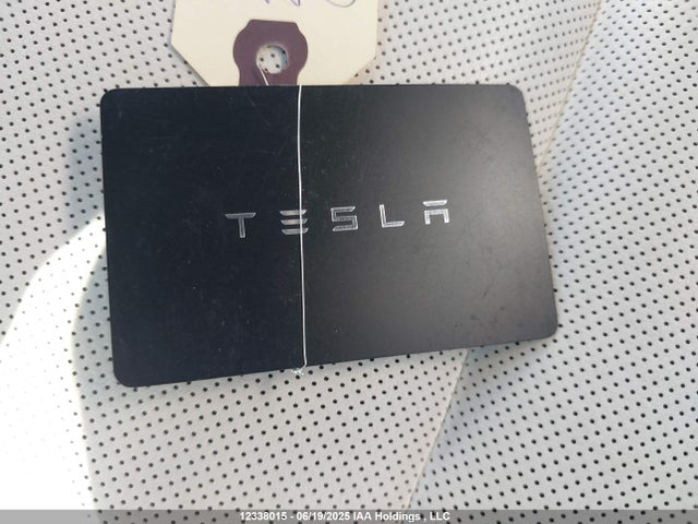 7SAXCBE56NF353909 Tesla MODEL X