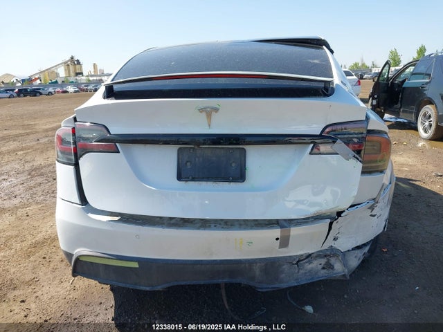 7SAXCBE56NF353909 Tesla MODEL X