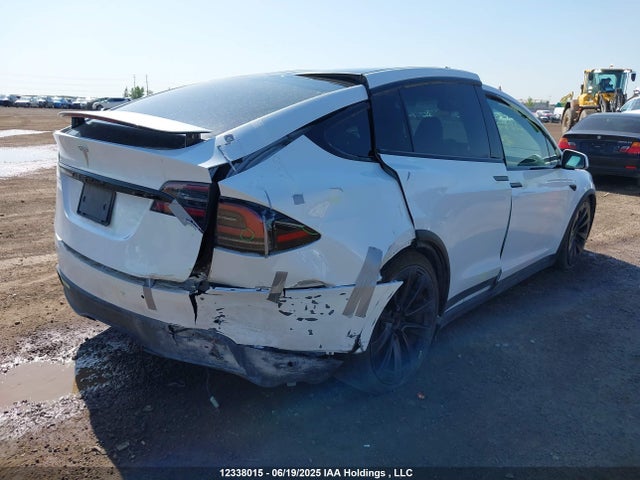 7SAXCBE56NF353909 Tesla MODEL X