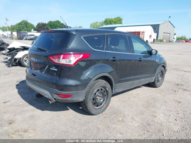 1FMCU0GX9EUD11765 Ford ESCAPE SE
