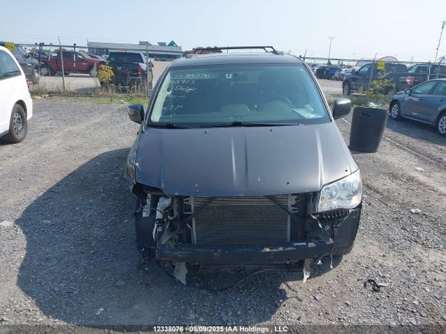 2C4RDGDG3HR792903 Dodge Grand Caravan