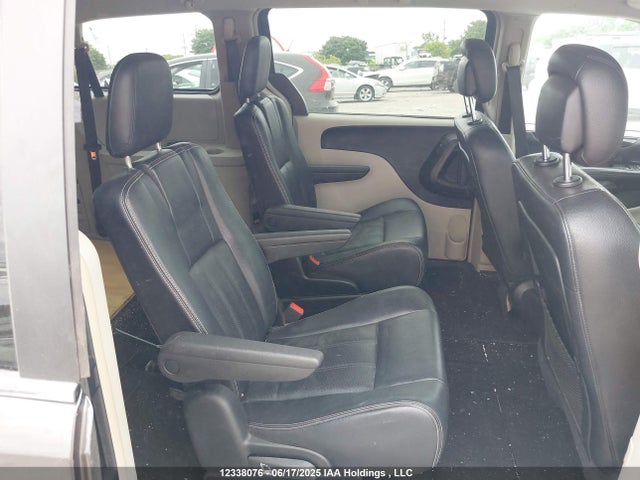 2C4RDGDG3HR792903 Dodge Grand Caravan