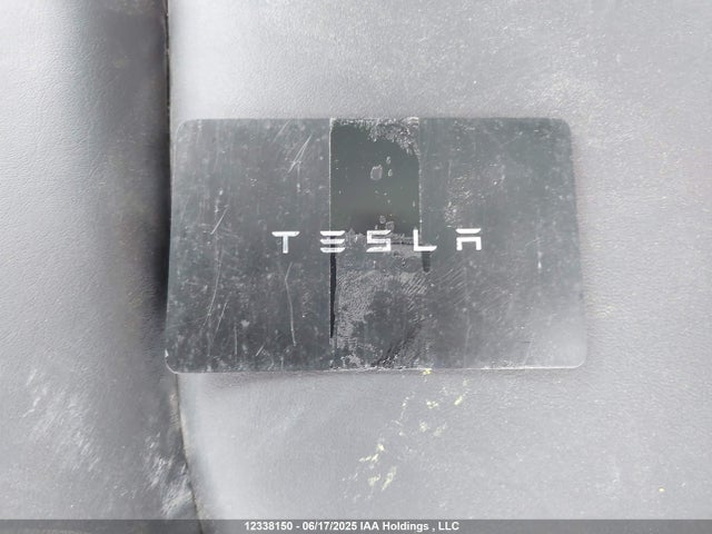 7SAYGDEE7RF205181 Tesla Model Y