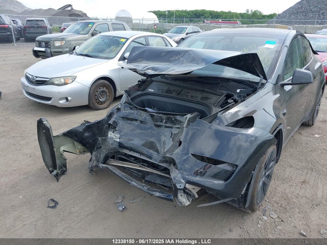 7SAYGDEE7RF205181 Tesla Model Y